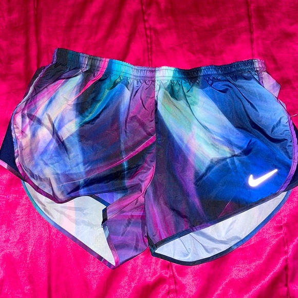 Nike Pants - Nike Dri Fit Shorts 🩷
